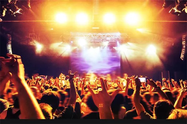 泉州十大酒吧排行榜:赫本酒吧上榜,潮人酒吧第七