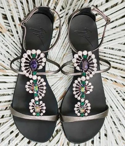 giuseppe zanotti是哪个国家的牌子?女明星的最爱