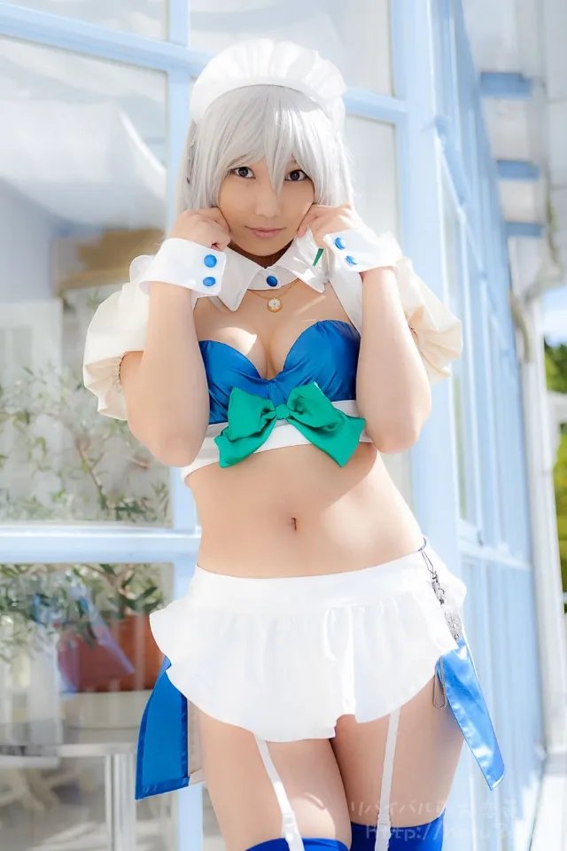 下限少女尺度惊人 莲妹C81最新Cos让人口水横流