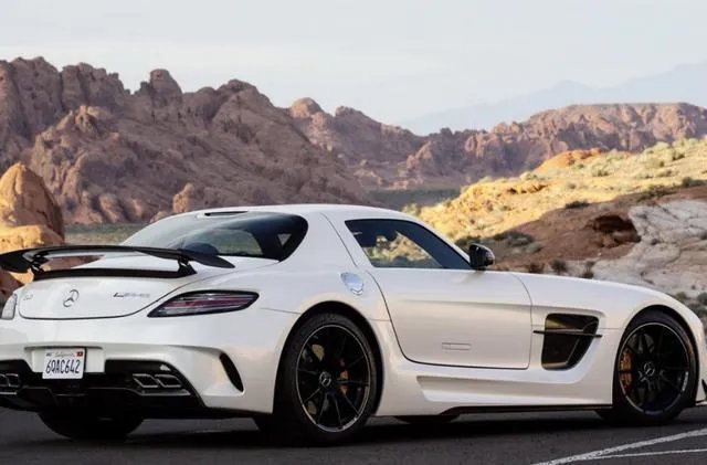 你体验过操控性最好的车是什么？