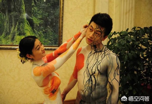 西安女子精神异常失踪18年好心人收留当女儿养16年