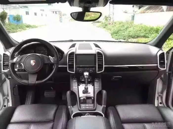 保时捷卡宴2012款 3.0t简介