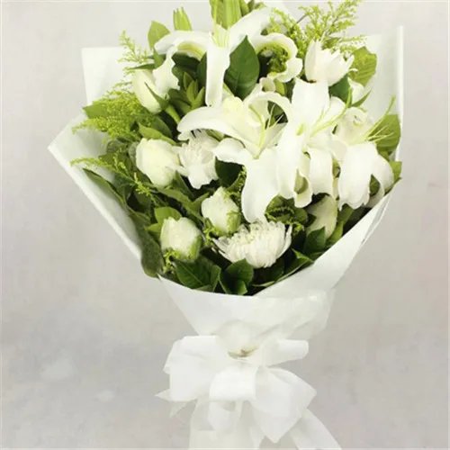 结婚纪念日送什么花好 哪些礼物适合结婚周年纪念日