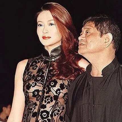 陈宝莲儿子的生父疑曝光 儿子容貌似生母干爹