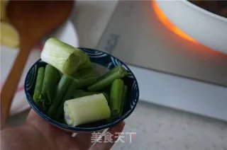 土豆红烧肉