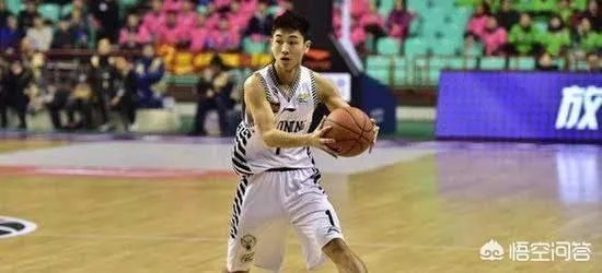 赵继伟突然受伤，辽宁队有意新赛季召回高诗岩，吉林队会同意吗？