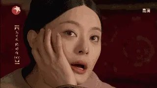 还珠格格里的老佛爷真的是甄嬛吗?