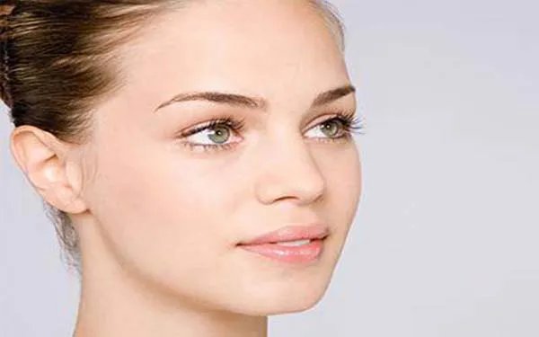 玻尿酸隆鼻后遗症