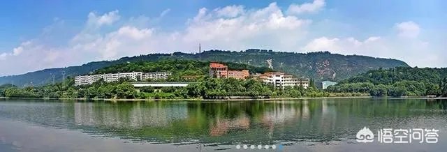 重庆文理学院究竟是一所什么档次的大学？哪些专业好？ ？