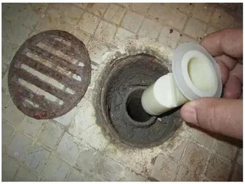地漏是怎么安装上去的