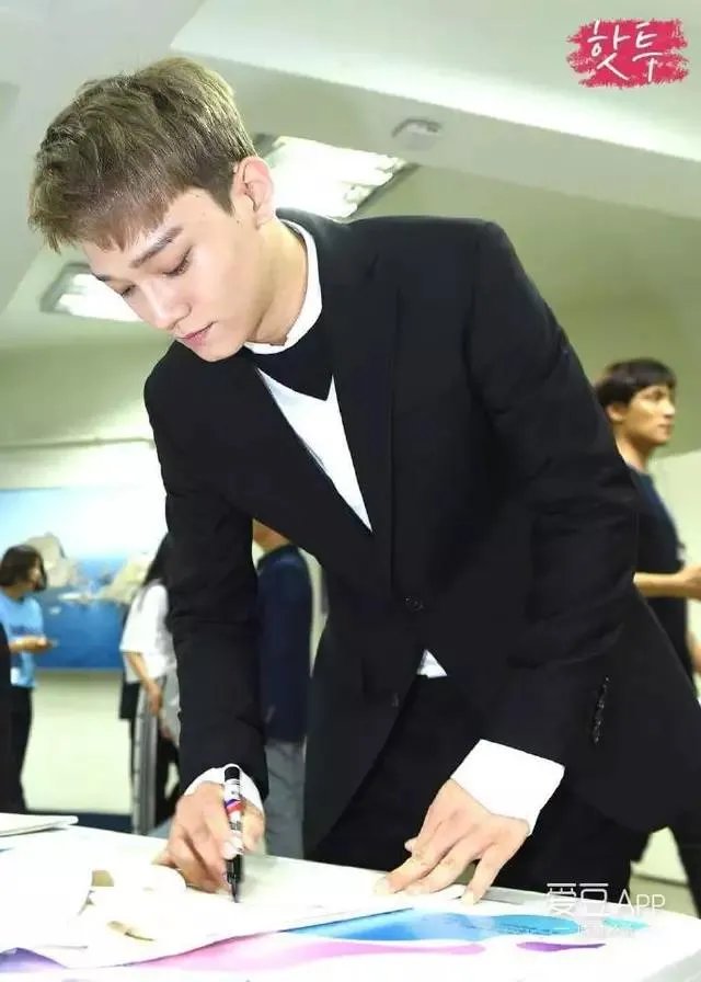 喜欢上EXO是什么感觉？