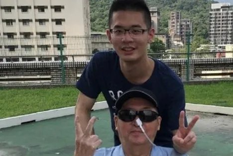 是谁公开了李敖的亲笔遗嘱？