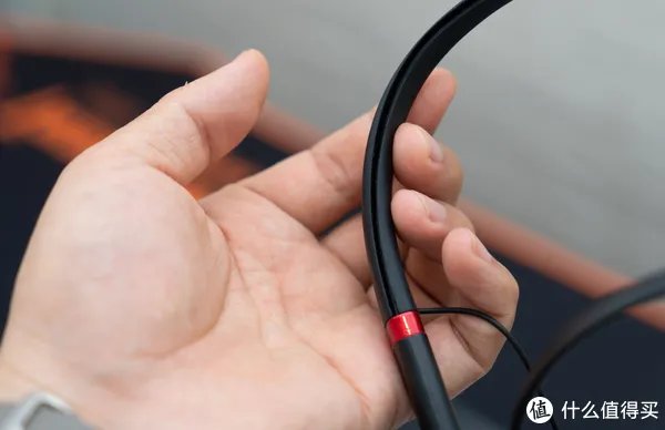 快避坑!4款无线监听耳机全面对比,看完再买不吃亏!