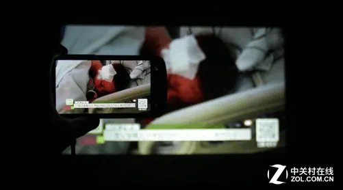 到底好用不 实测投影机MHL接口连手机