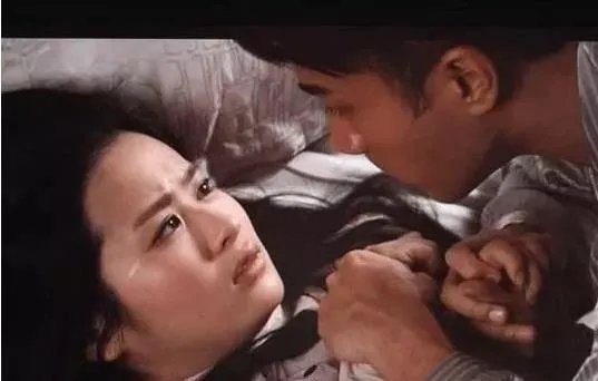 刘恺威为什么没娶颖儿？刘恺威颖儿什么关系