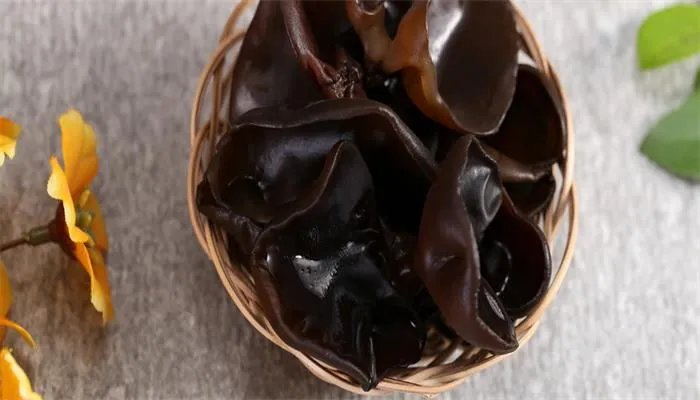 野生木耳能吃吗  野生木耳能不能吃