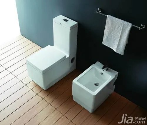 抽水马桶漏水怎么办