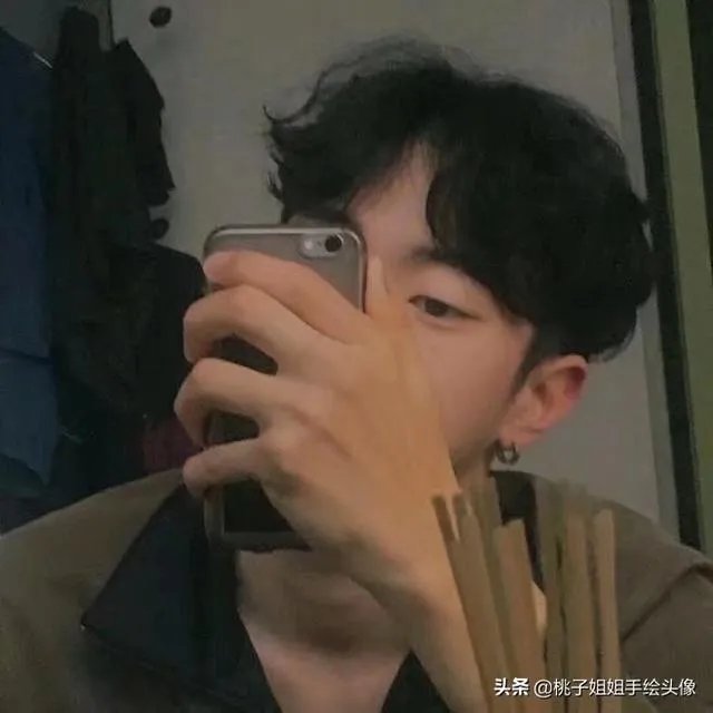 谁能提供几个适合男士做头像的图片？