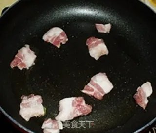 辣白菜炒五花肉