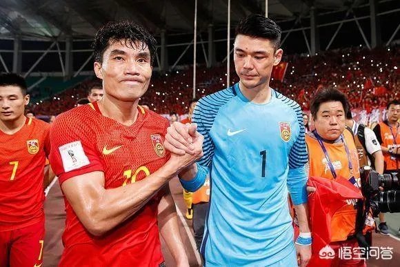 恒大38岁老将郑智送出世界级妙传,就连央视解说也被征服感叹!你怎么看?