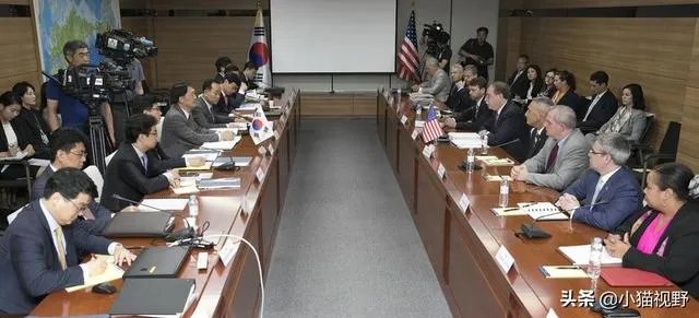 你觉得特朗普和奥巴马哪位总统当得好一些，你怎么看？