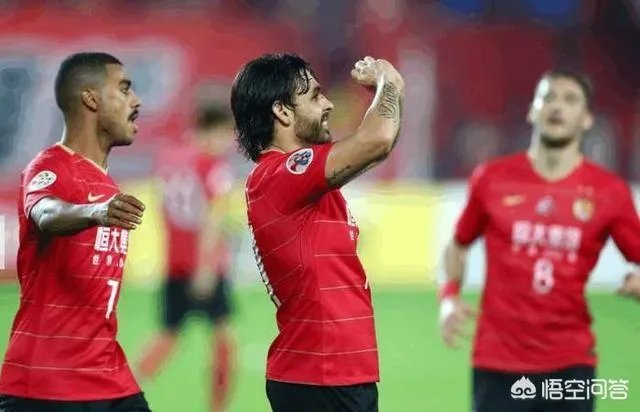 恒大38岁老将郑智送出世界级妙传,就连央视解说也被征服感叹!你怎么看?