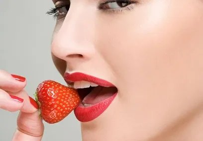 口臭是什么原因引起的