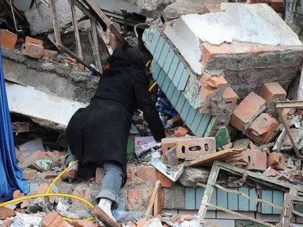 内蒙发生地震,我们在遇到地震的时候如何去应对?