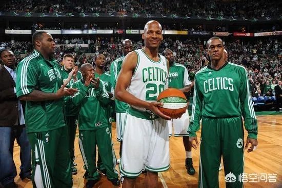 雷阿伦在哪个球队退役