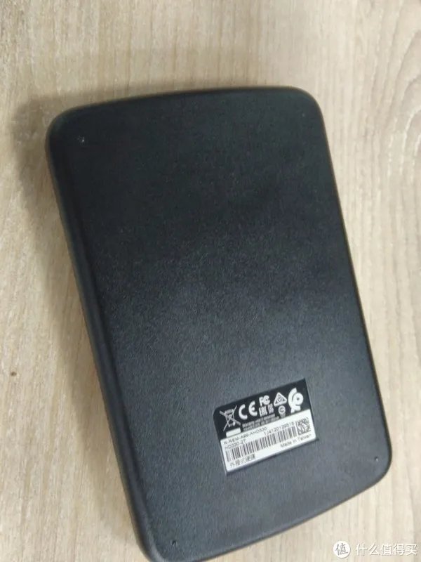 威刚移动硬盘拆解