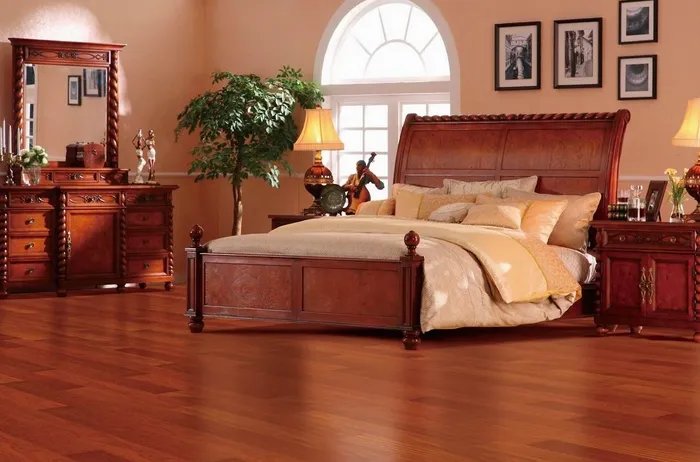 柚木地板很贵吗 柚木地板报价