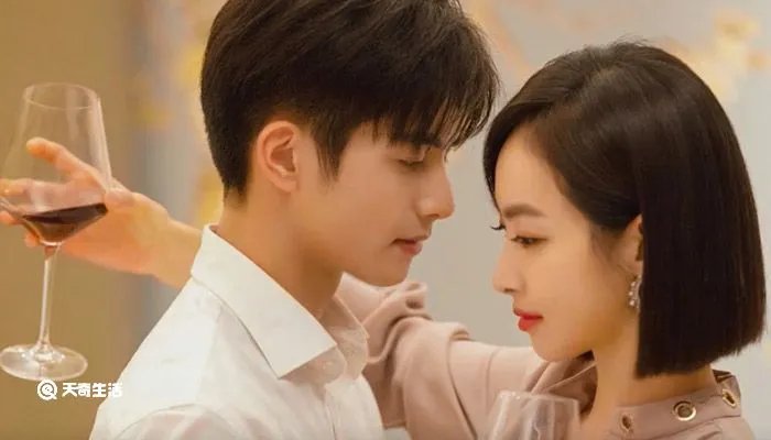 贺繁星最后跟谁在一起了