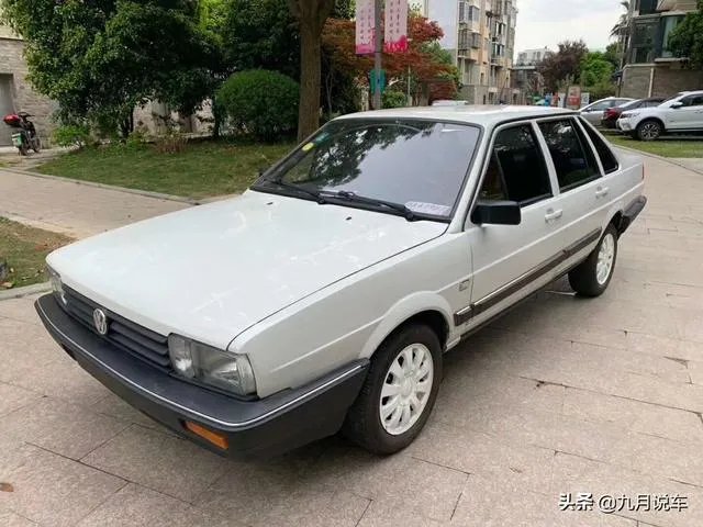 一万元左右买个二手车，是什么样的车好一些？