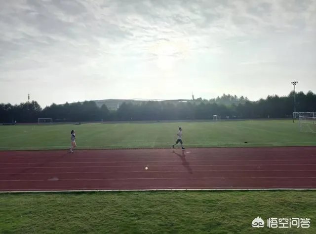 江西中医药大学穷吗