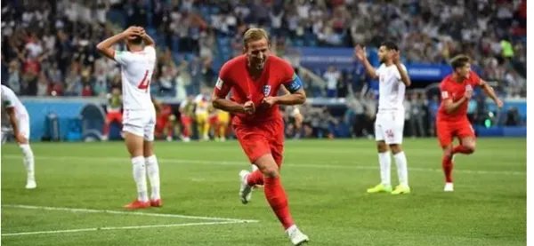 英格兰队和突尼斯队谁更强