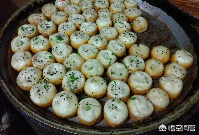 办公室吃酸辣粉被罚款,网友却觉得一点都不委屈,应限制用餐吗?