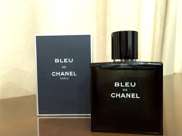 年轻男士香水十大排名,适合男生用的香水牌子