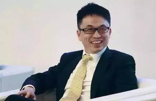 与彭于晏八卦爆了圈的张磊，到底是谁？