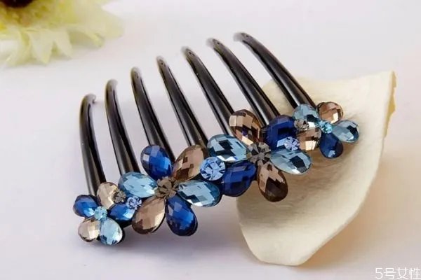 什么是水钻呢 水钻的主要成分是什么呢