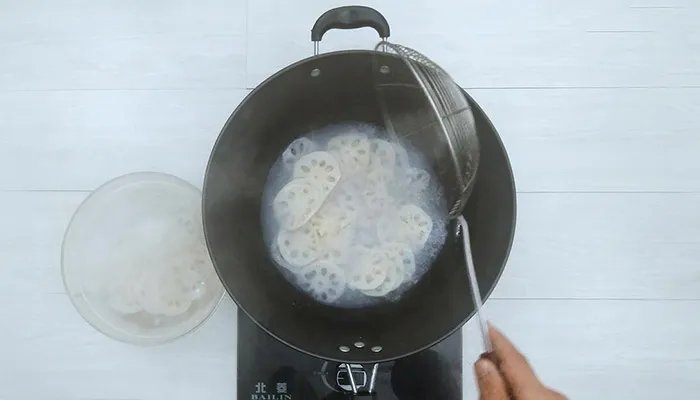 莲藕怎么做好吃 莲藕的做法