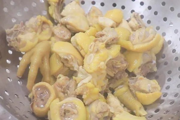 鸡汤炖什么菜好吃