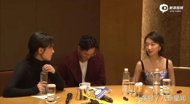 周冬雨探班马思纯，你怎么看？