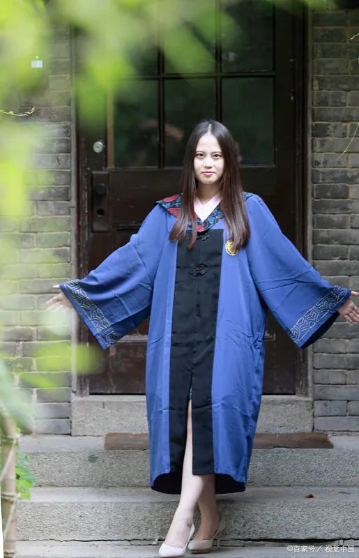 女硕士为相亲改学历为本科,这是为什么?