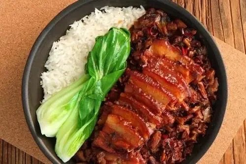 中式快餐东方既白将永久关闭，中式快餐的路在何方？