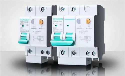 32a的空开能带多少瓦