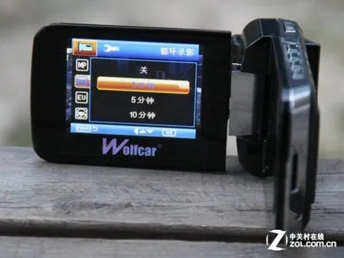 烤漆镀铬行车记录仪 沃能H99车上实测