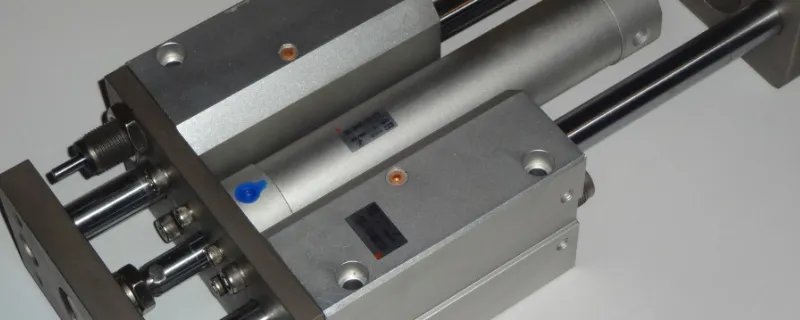 关门缓冲器如何调节