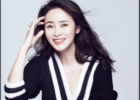 于明加老公是谁？