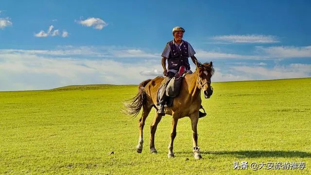 鄂尔多斯哪个草原最值得去