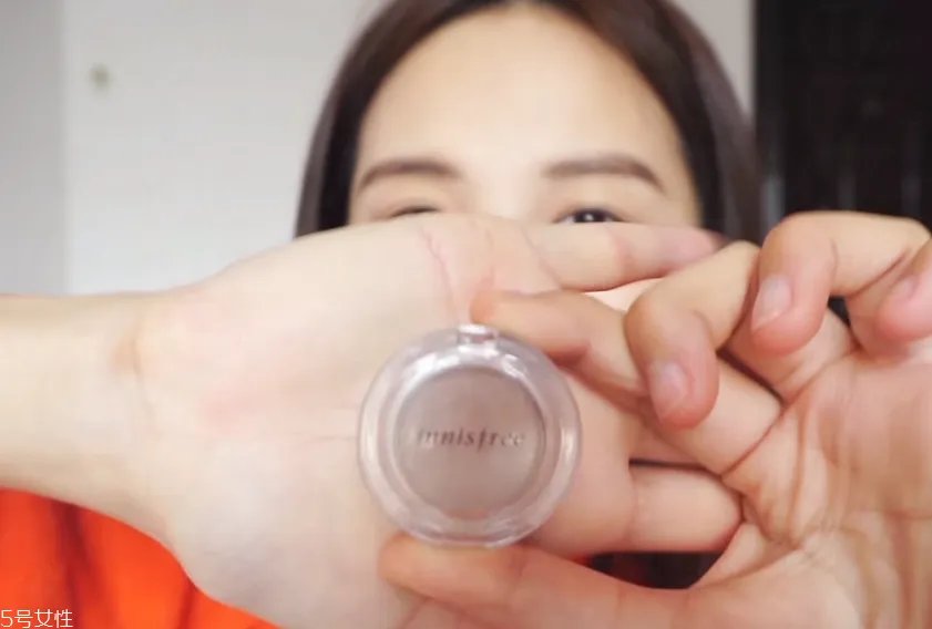 眼镜妆容怎么画图解教程